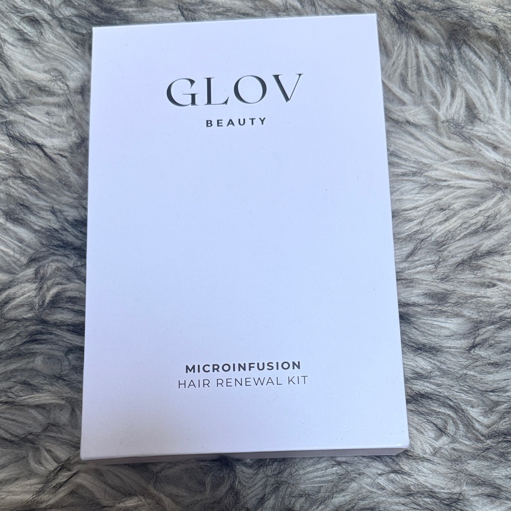 GLO Beauty Microinfusion Hair Renewal Kit - White